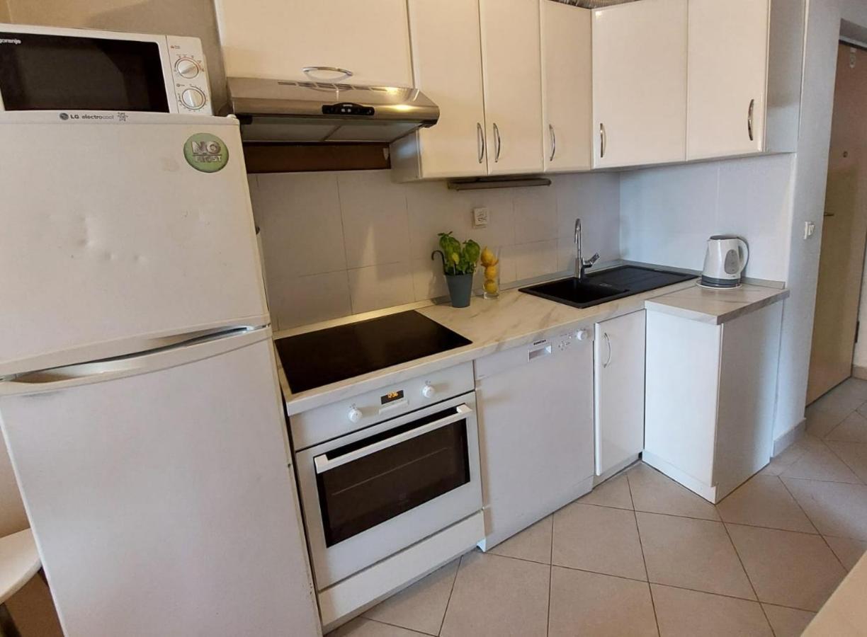 מאקרסקה Apartment Vira מראה חיצוני תמונה
