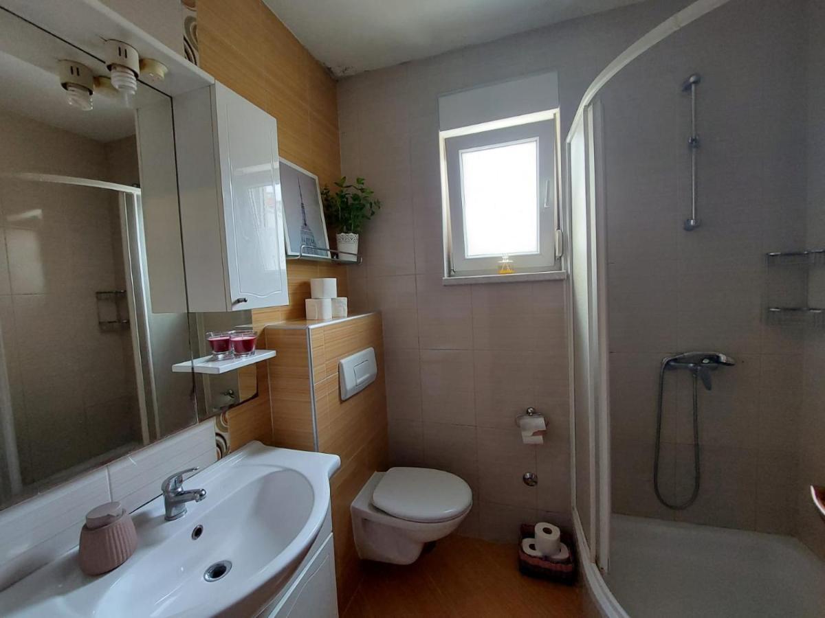 מאקרסקה Apartment Vira מראה חיצוני תמונה